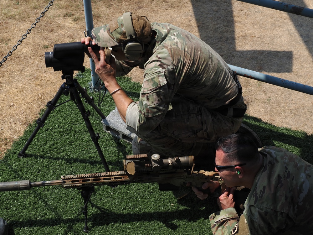 Washington National Guard senior leaders shoot sniper rifles
