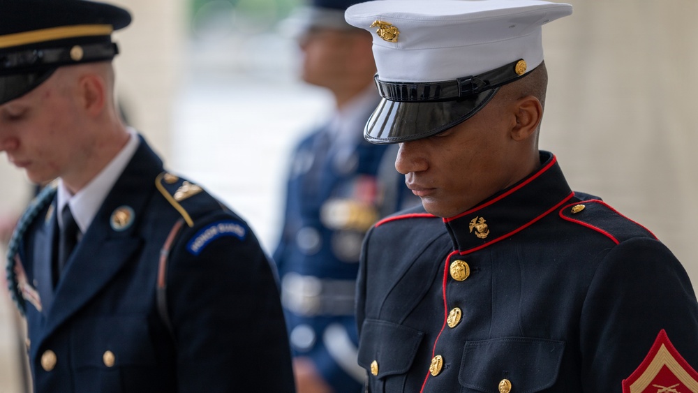 Jefferson Memorial Wreath-laying Ceremony