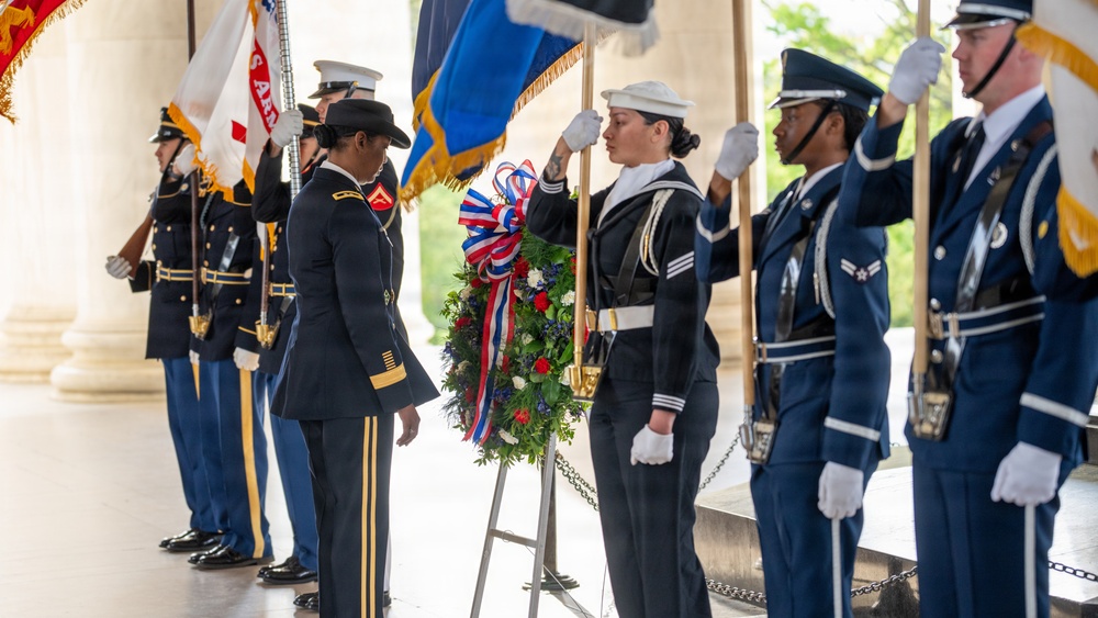 Jefferson Memorial Wreath-laying Ceremony