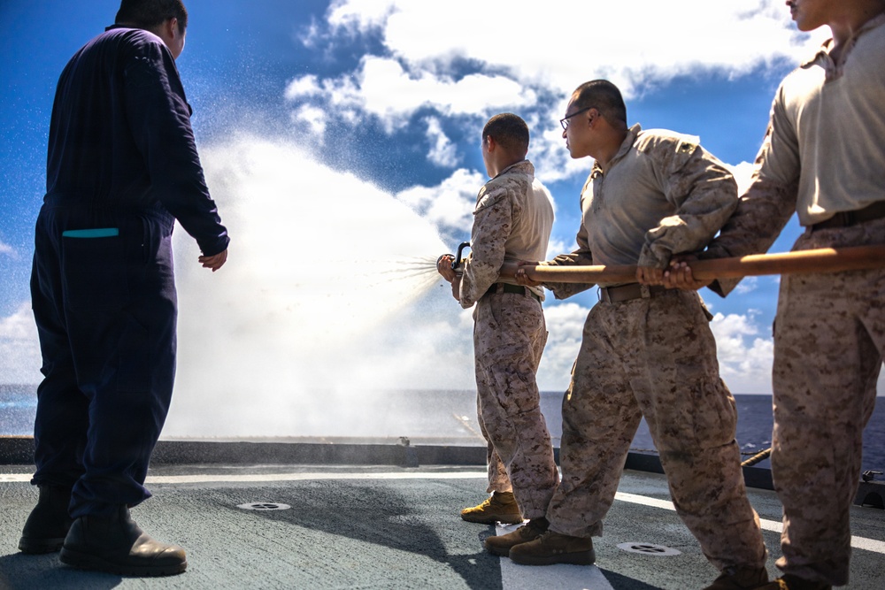 11th MEU Marines, Sailors Conduct Damage Control Training Aboard USS Comstock