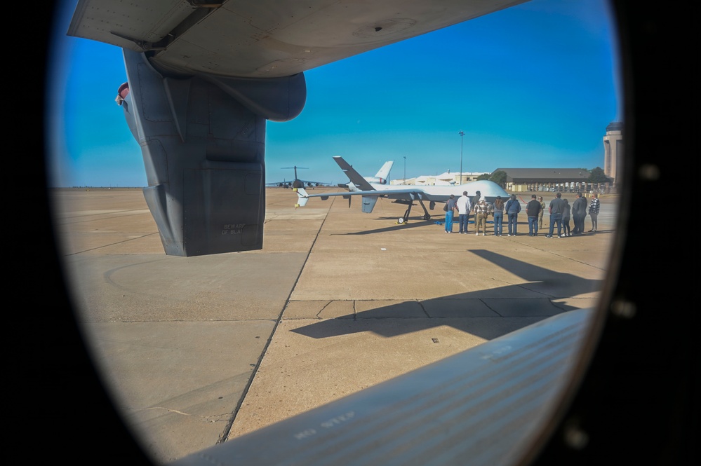 Clovis Leadership Course tours the Steadfast Line