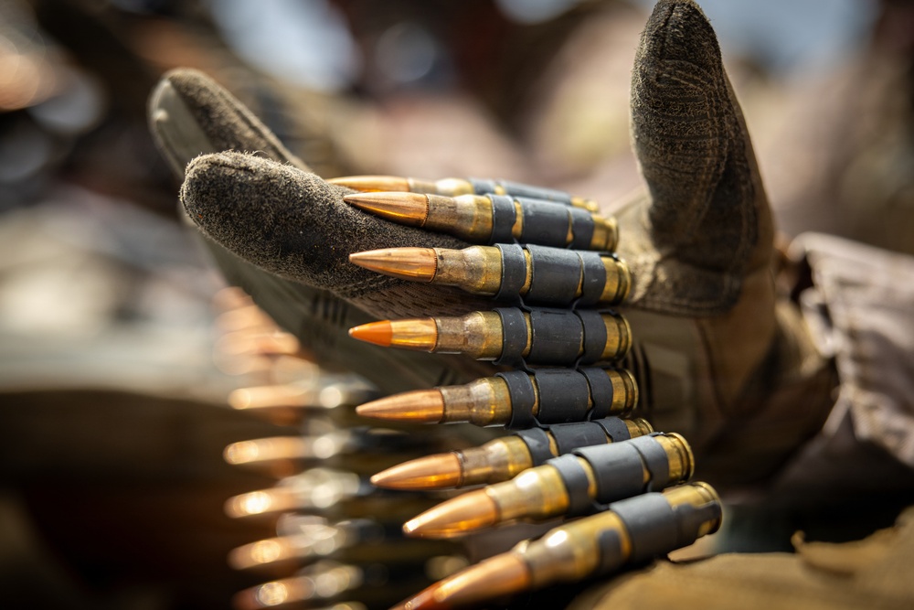 11th MEU Marines, Sailors Conduct a Live-fire M240B Machine Gun Range Aboard USS Comstock
