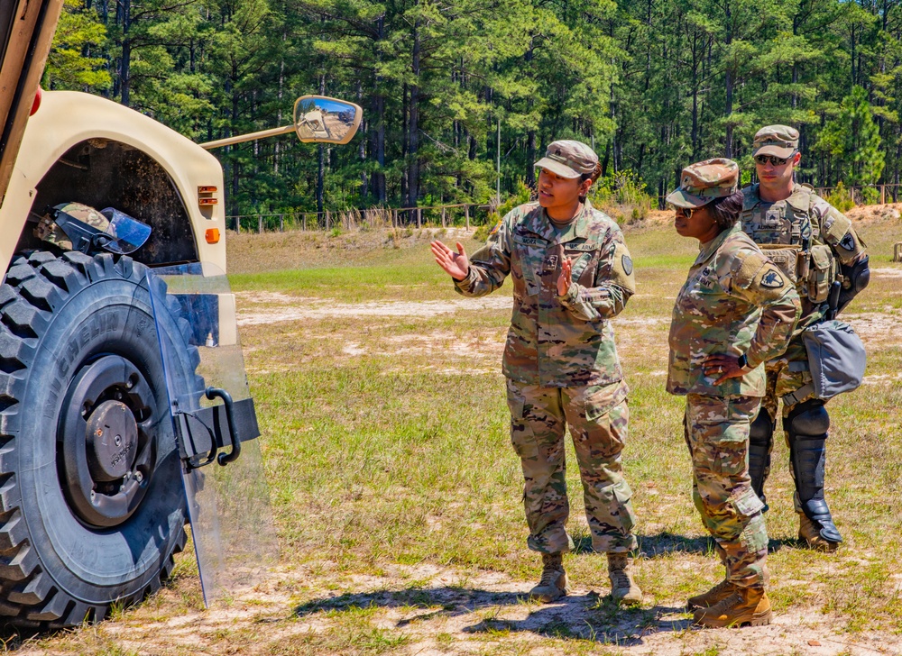 Soldiers with 59th Troop Command exhibit emergency response capabilities