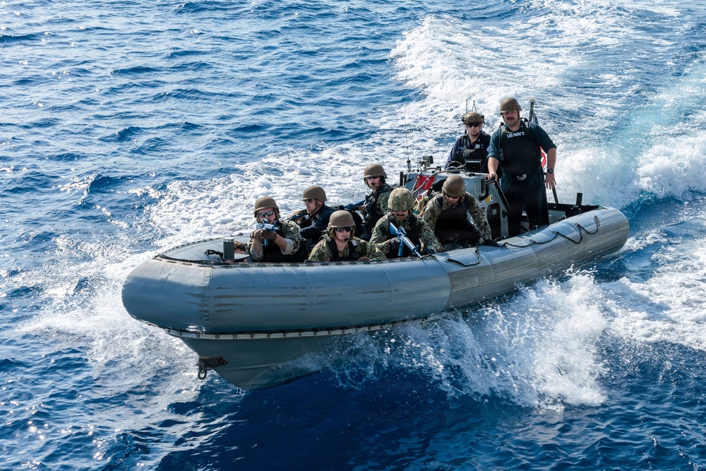 VBSS Exercise aboard USS Gonzalez (DDG 66)