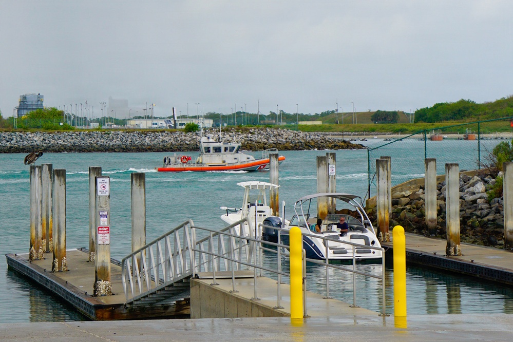 Coast Guard Auxiliary promotes safe boating during NASA Artemis II launch