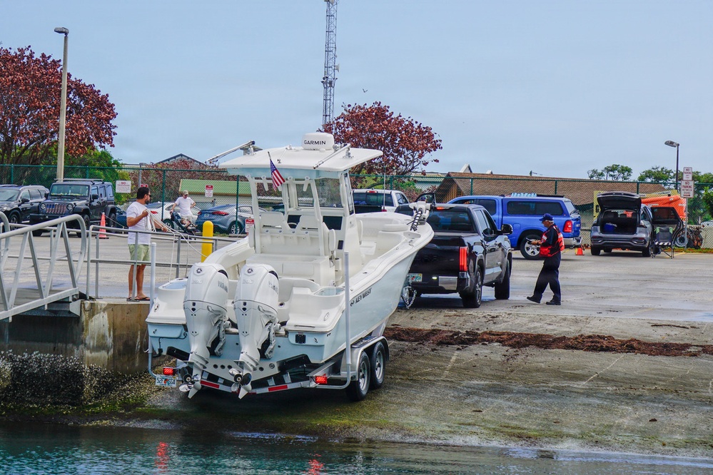 Coast Guard Auxiliary promotes safe boating during NASA Artemis II launch