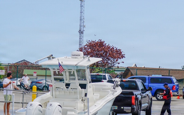 Coast Guard Auxiliary promotes safe boating during NASA Artemis II launch