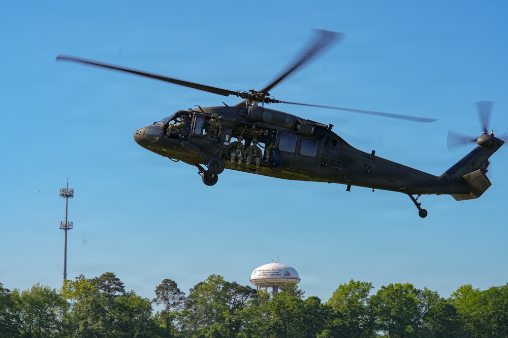 101st Airborne Division teams compete in Best Ranger Competition at Fort Benning