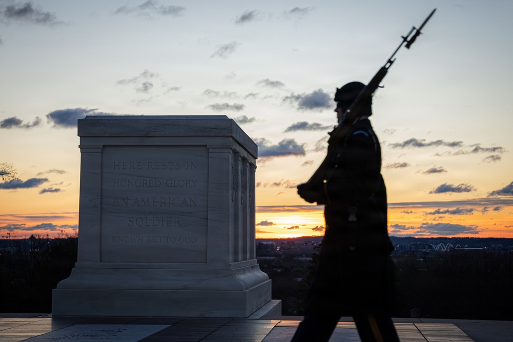 Sunrise at The Tomb of the Unknown Soldier