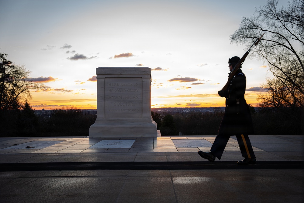 Sunrise at The Tomb of the Unknown Soldier