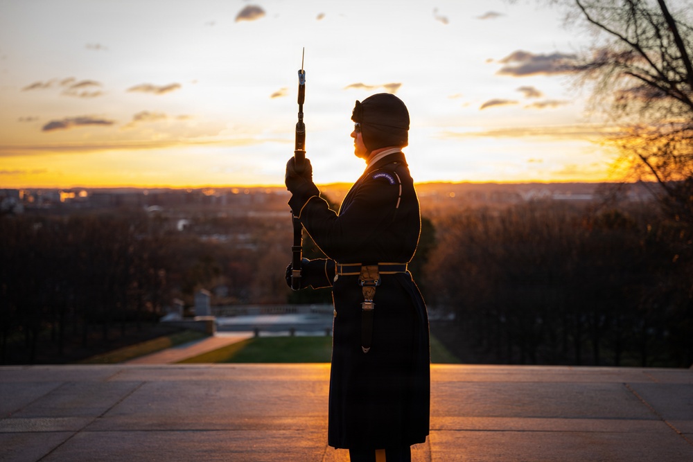 Sunrise at The Tomb of the Unknown Soldier