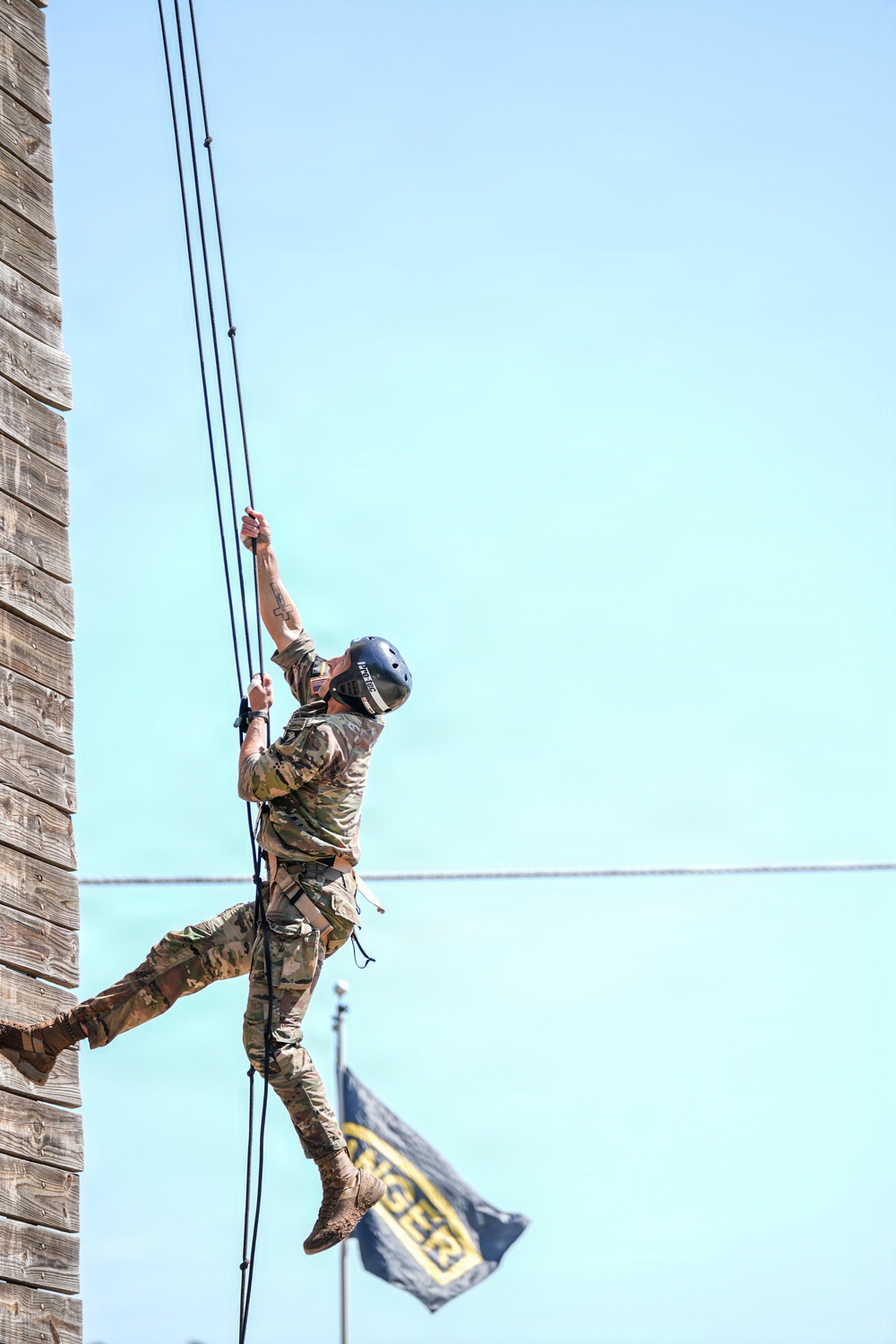 101st Airborne Division teams compete in Best Ranger Competition at Fort Benning