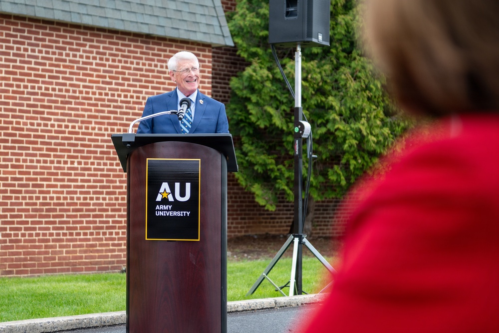 Army University dedicates building to Fox Conner