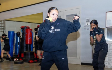 West Point Plebe makes her mark in the boxing ring