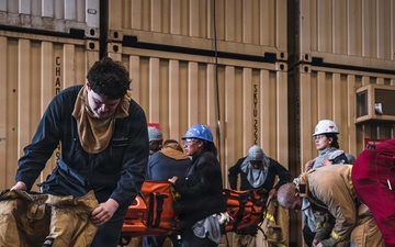 Ronald Reagan Sailors Participate in Firefighting 8010 Drill