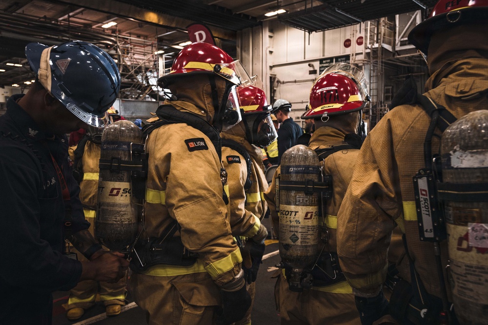 Ronald Reagan Sailors Participate in Firefighting 8010 Drill