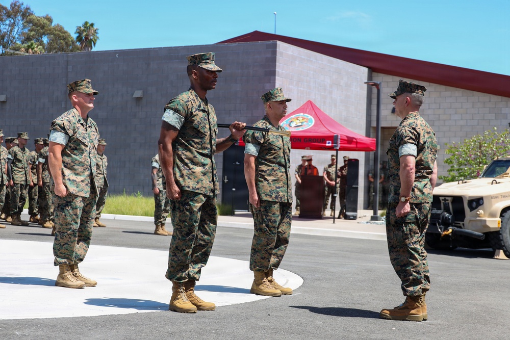 I MIG relief and appointment ceremony