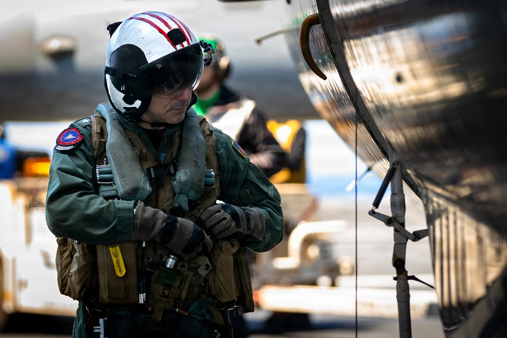 CSG-12 Flight Deck Operations