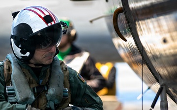 CSG-12 Flight Deck Operations