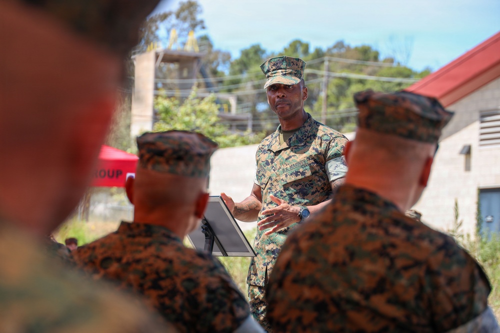 I MIG relief and appointment ceremony