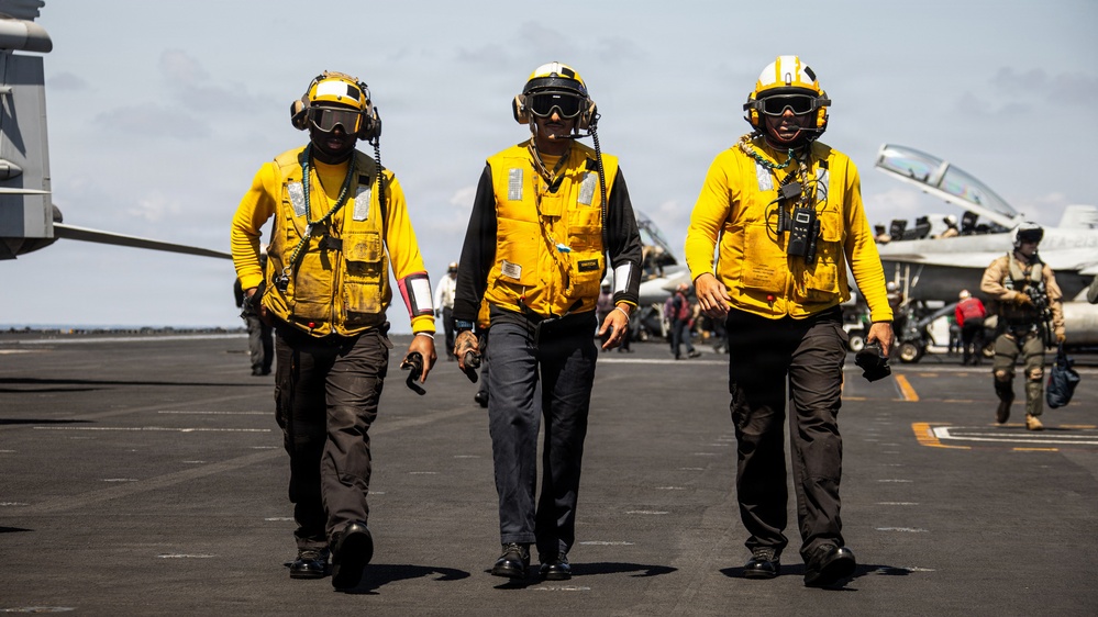 USS Gerald R. Ford (CVN 78) Flight Deck Operations