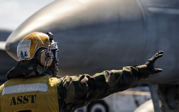 USS Gerald R. Ford (CVN 78) Flight Deck Operations