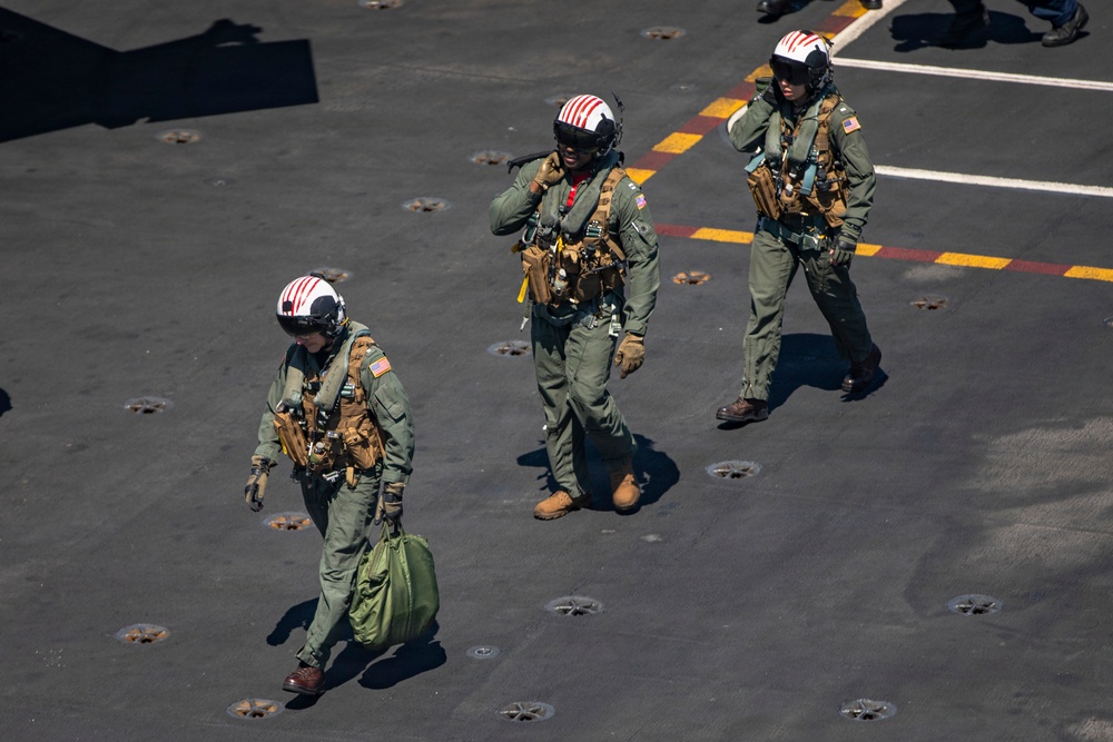 CSG-12 Flight Deck Operations
