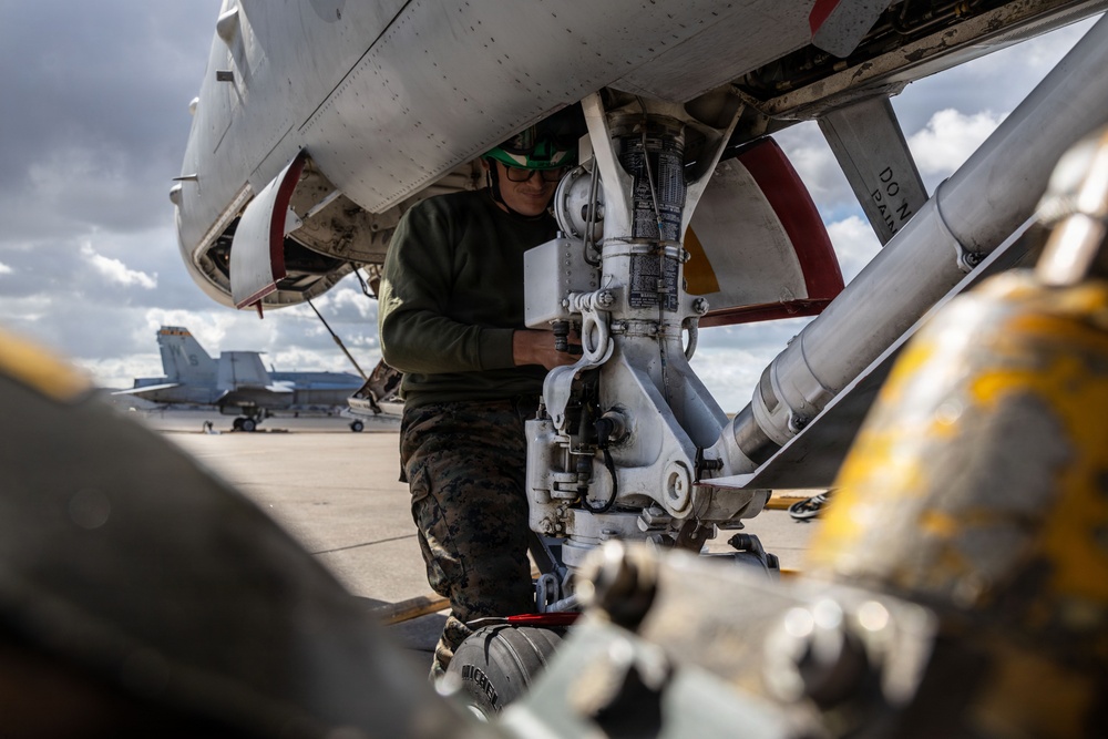 MAG-11 Marines conduct routine maintenance
