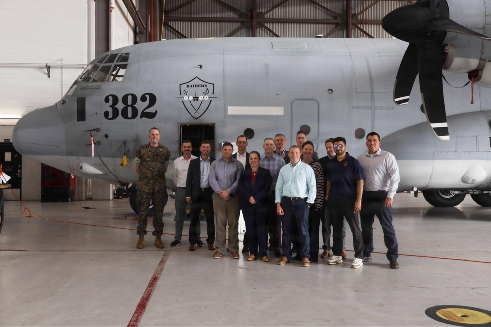 3rd MAW Hosts Students from Dwight D Eisenhower School