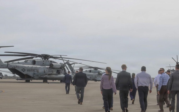 3rd MAW Hosts Students from Dwight D Eisenhower School