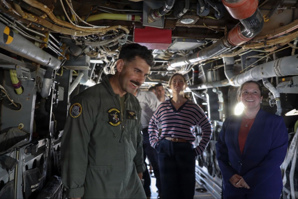 3rd MAW Hosts Students from Dwight D Eisenhower School