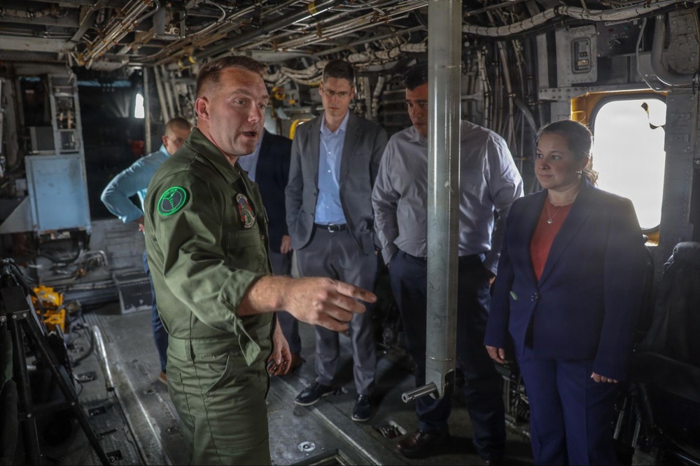 3rd MAW Hosts Students from Dwight D Eisenhower School