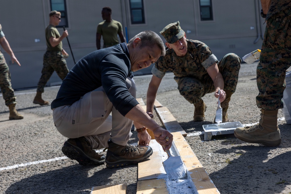 Under Secretary of the Navy visits Marines during Operation Clean Sweep IV