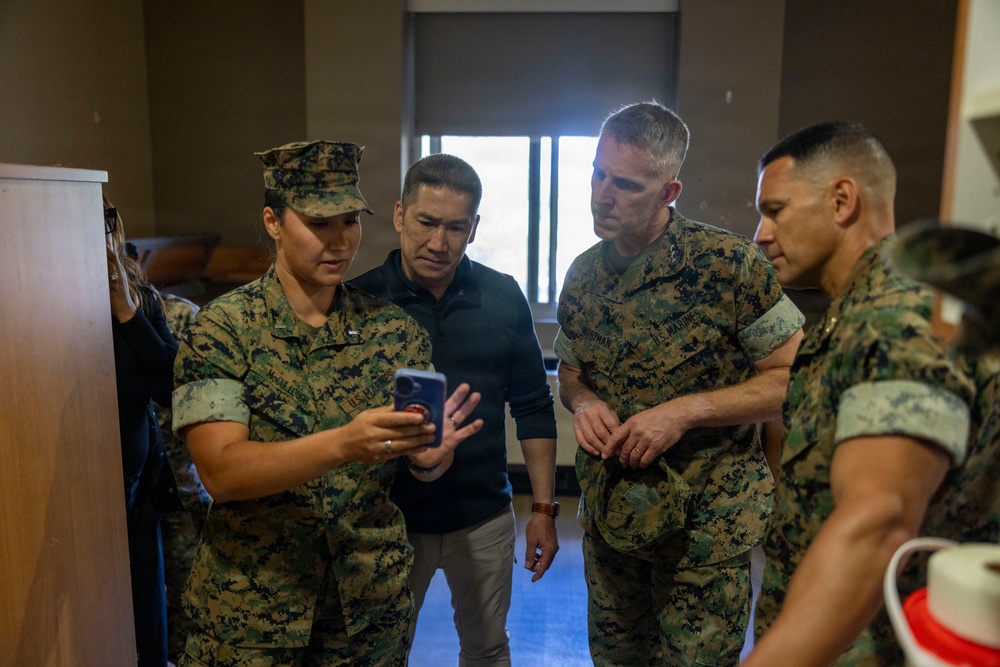 Under Secretary of the Navy visits Marines during Operation Clean Sweep IV
