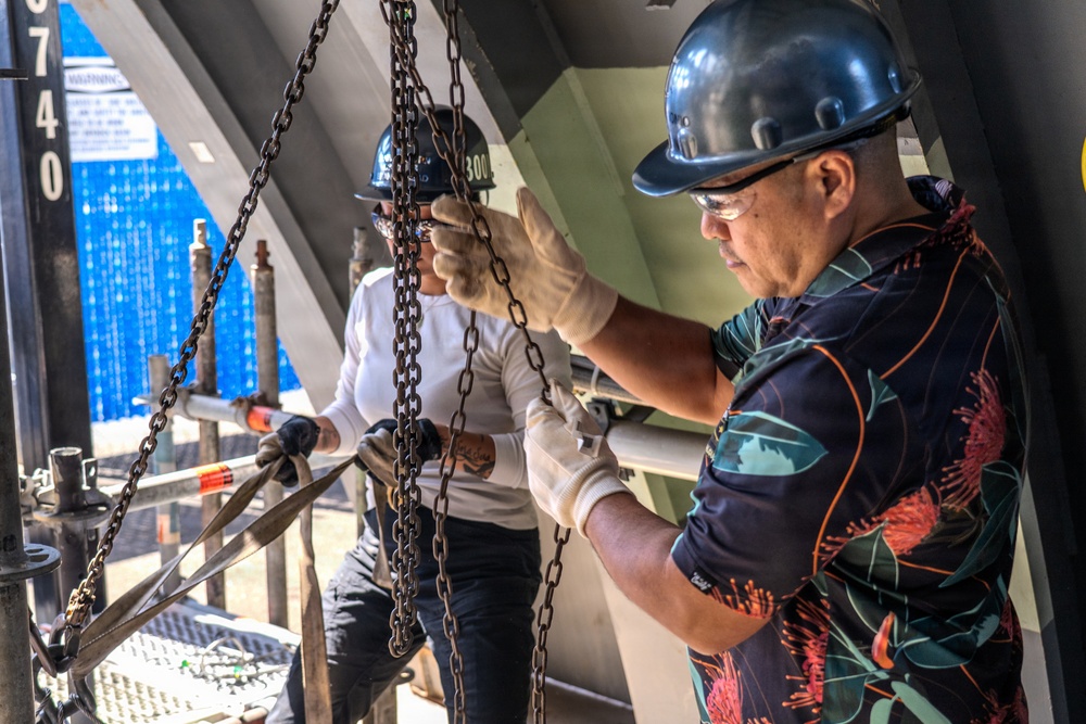 The Rigger's Crucible: How Hands-On Training Builds a Professional