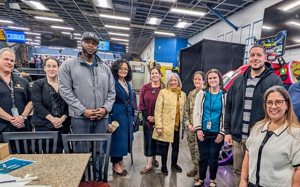 Fort Hamilton SHARP hosts SAAPM cake‑cutting event