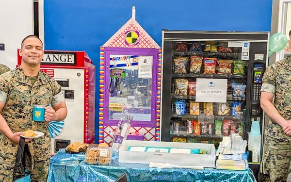 Fort Hamilton SHARP hosts SAAPM cake‑cutting event