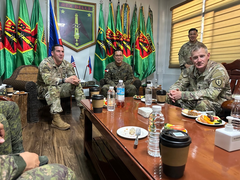 The Backbone of the Alliance: U.S. and Philippine Senior NCOs Foster Future Leaders