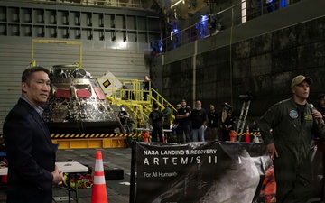 Under Secretary of the Navy visits USS John P. Murtha