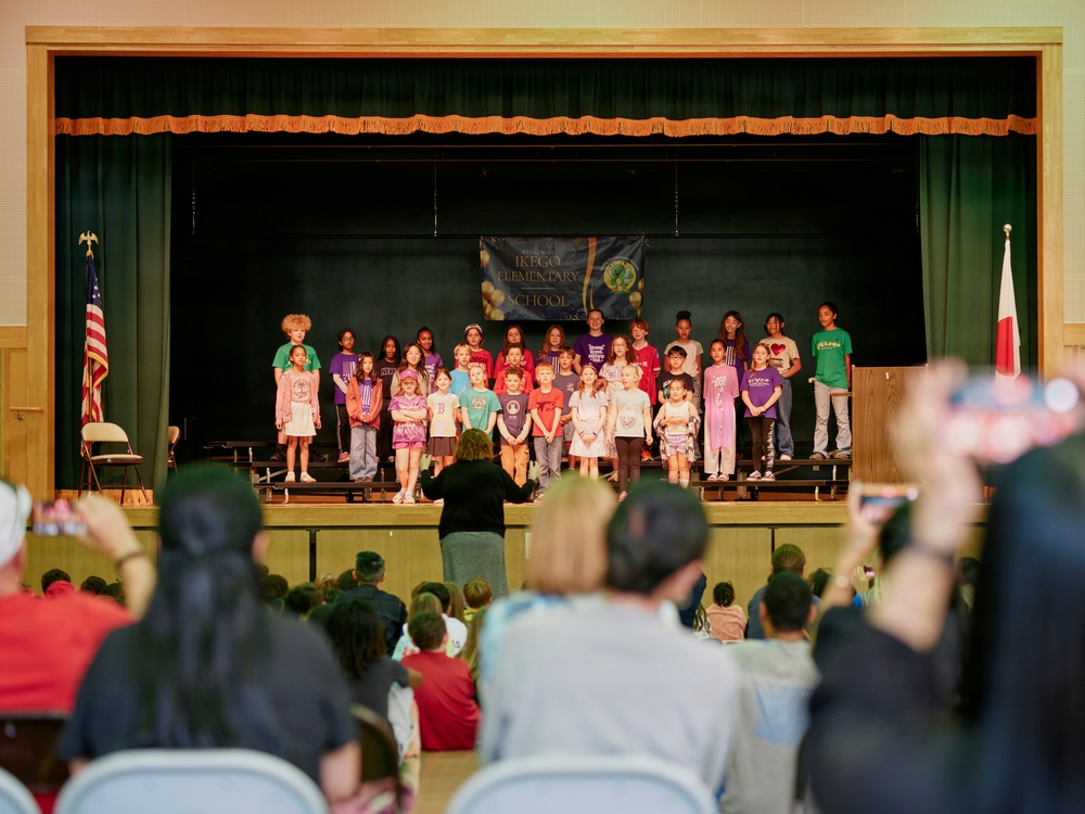 Ikego Elementary Presented Stellar School Award