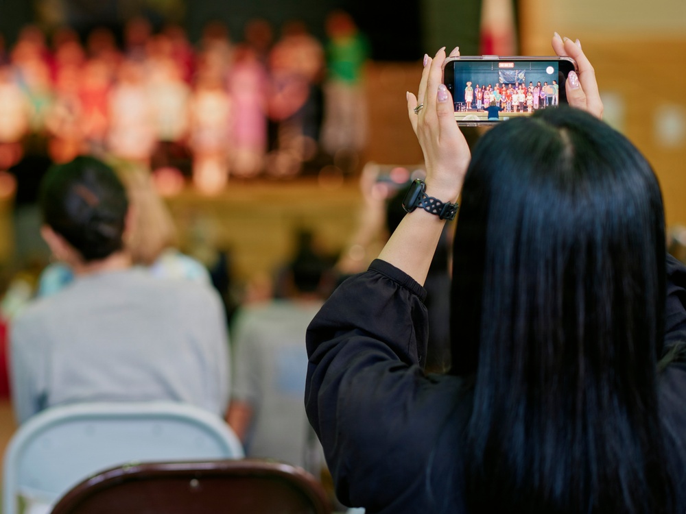 Ikego Elementary Presented Stellar School Award