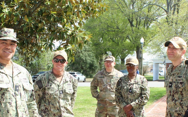 Naval Support Activity South Potomac Leadership Briefs Visiting Senior Leaders