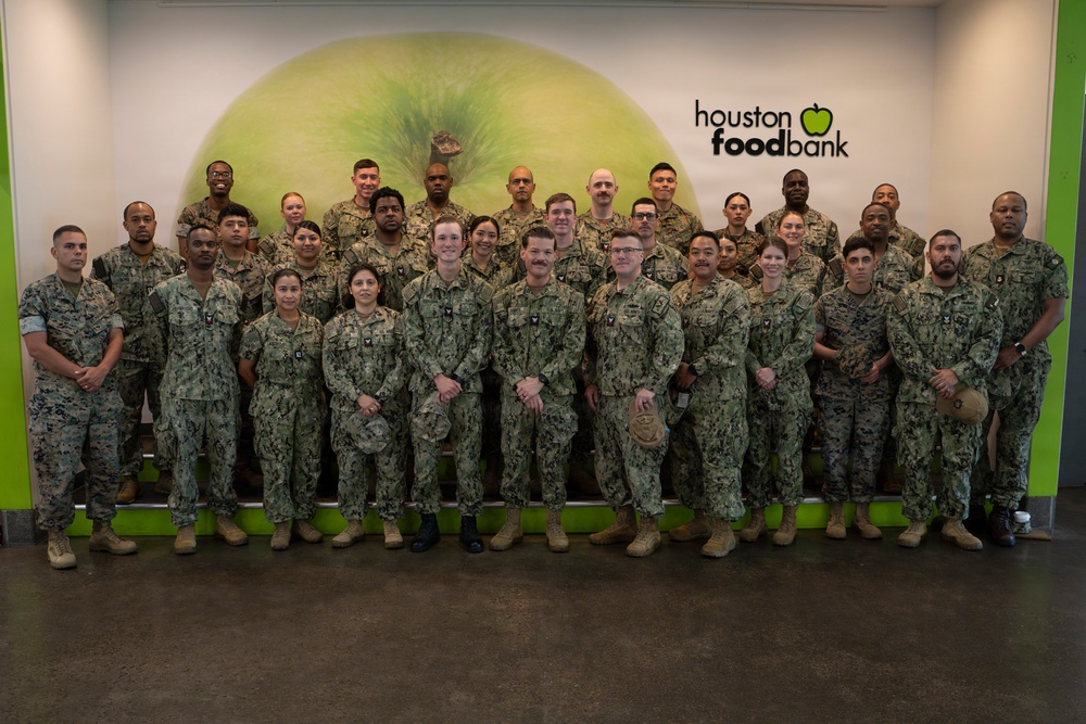 Sailors Volunteer during Fleet Week Houston 2026