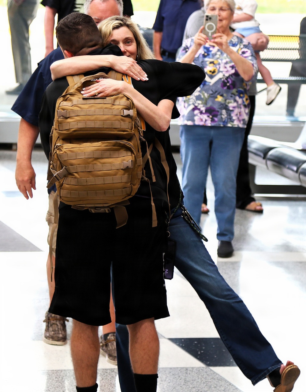 Illinois National Guard Soldiers Return to Illinois After Key Logistics Mission in Poland, 10-Month Deployment