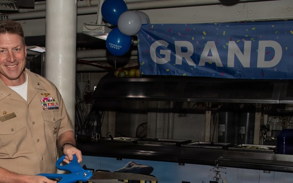 IKE Celebrates Chief Petty Officer Birthday