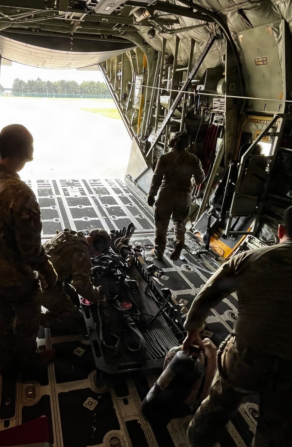 US, UK conduct Joint FARP training