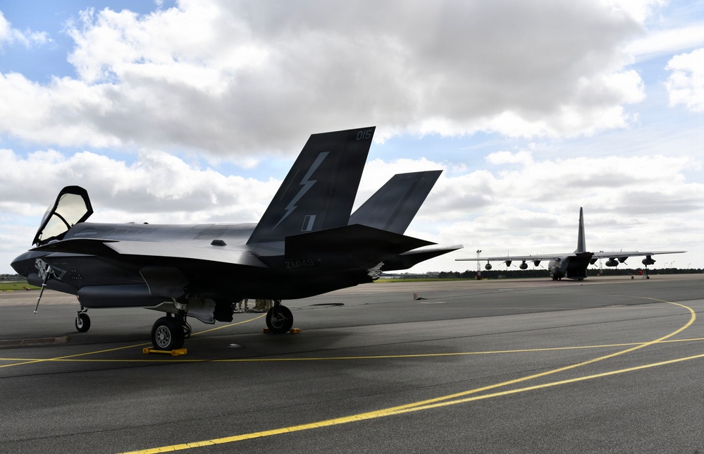 US, UK conduct Joint FARP training