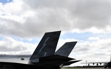 US, UK conduct Joint FARP training