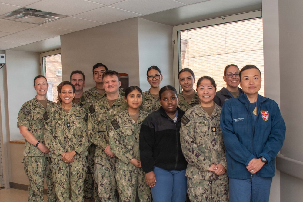 HMRP Kicks-Off New Class of 6 Corpsmen at NMCP