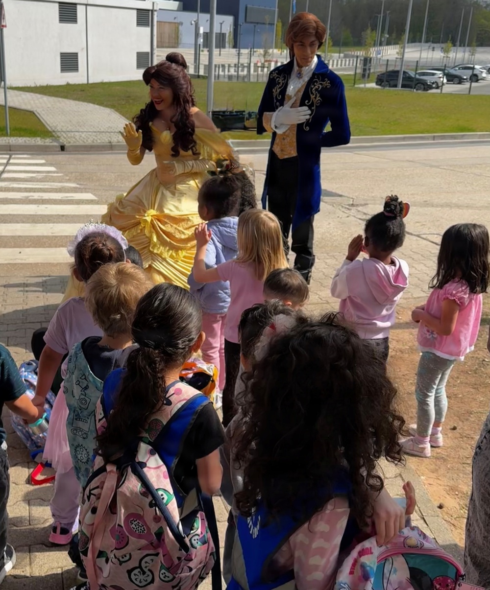 USAG Rheinland-Pfalz “Crowns &amp; Capes” event brings magic to military children